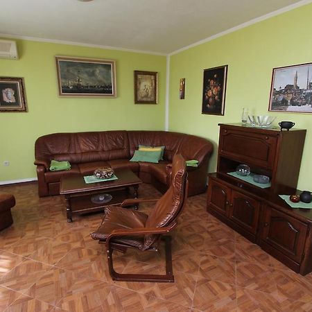 Apartment Ari Rovinj Extérieur photo